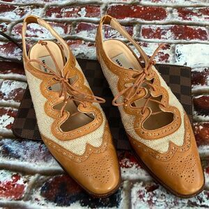 Saks, Fifth Avenue, vintage Carmel and cream weave casual shoes